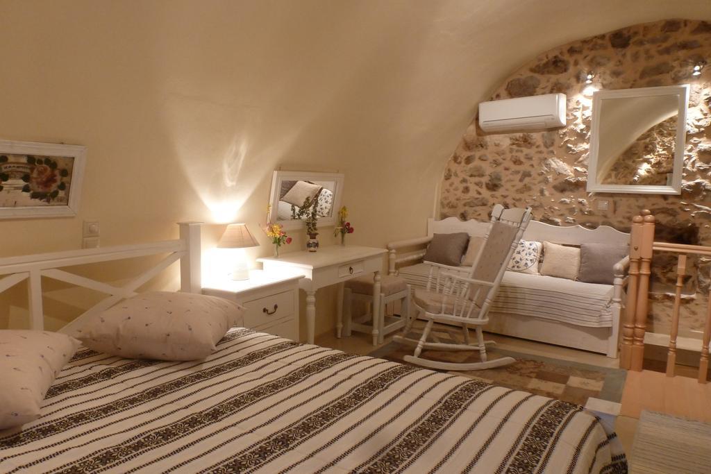 To Petradi Apartment Avgonima Room photo